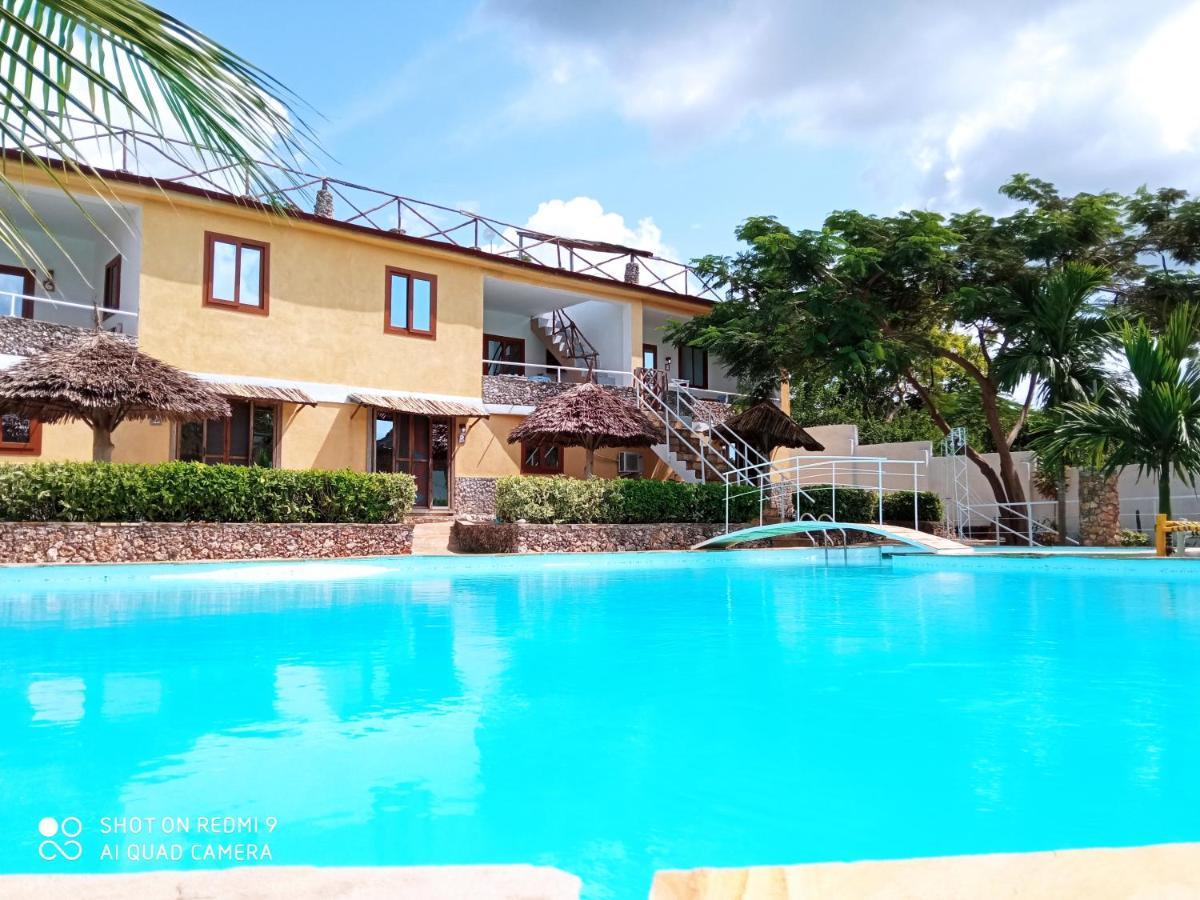 Jua Apartments Кивенга Екстериор снимка